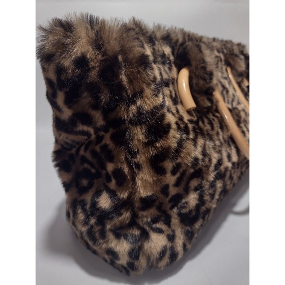 Vintage Faux Cheetah Fur Handbag With Bamboo Handles And Red Interior - Picture 4 of 9